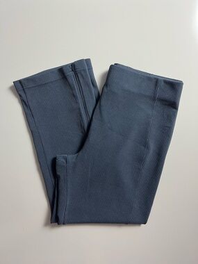 Lululemon Ribbed Softstreme Zip-Leg High-Rise Cropped Pant 25", Blue, Size 12